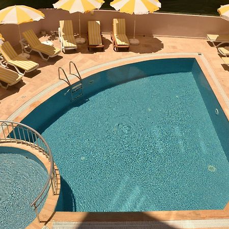 אלאניה Elfida Apart Hotel מראה חיצוני תמונה